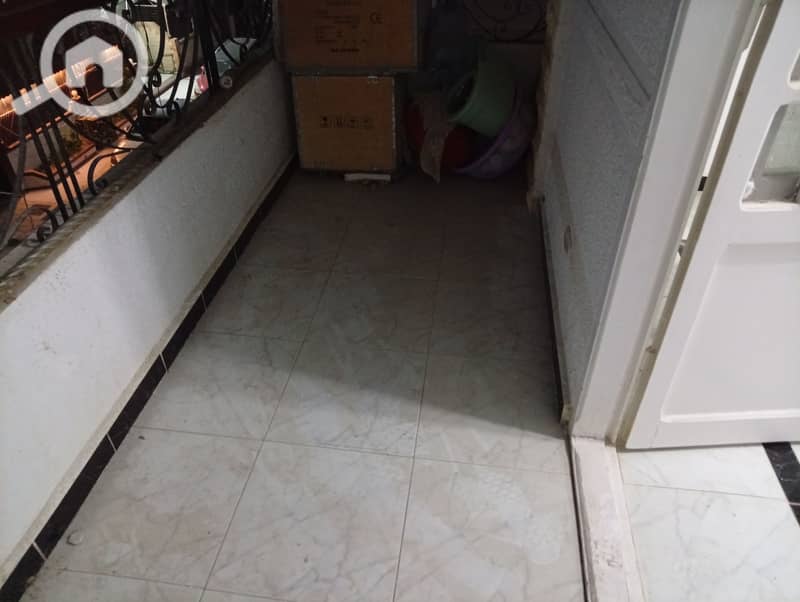 5 22735. jpg