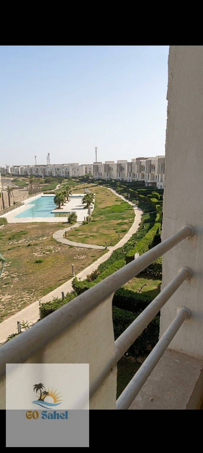 1000859120. jpg 1000859120. jpg