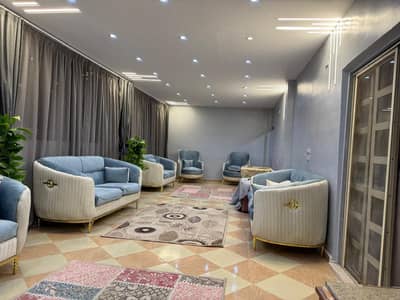 4 Bedroom Flat for Sale in Haram, Giza - شقة بالهرم ٢٠٠ م ٤ غرف نوم ٢ حمام ريسبشن ٦ قطع بمليون و٦٠٠ الف فقط 4 Bedroom Flat for Sale in Haram, Giza - شقة بالهرم ٢٠٠ م ٤ غرف نوم ٢ حمام ريسبشن ٦ قطع بمليون و٦٠٠ الف فقط