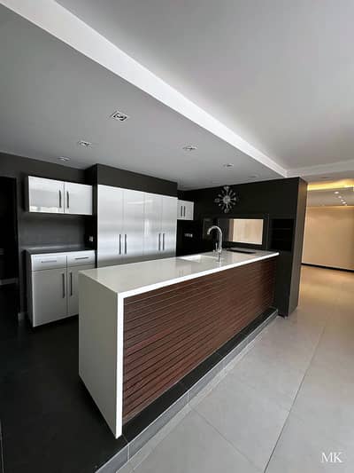 3 Bedroom Flat for Rent in New Cairo, Cairo - شقة مميزة ٢٥٣م بالمرحلة الخامسة | سوبر لوكس وإطلالة على الجاردن والناد