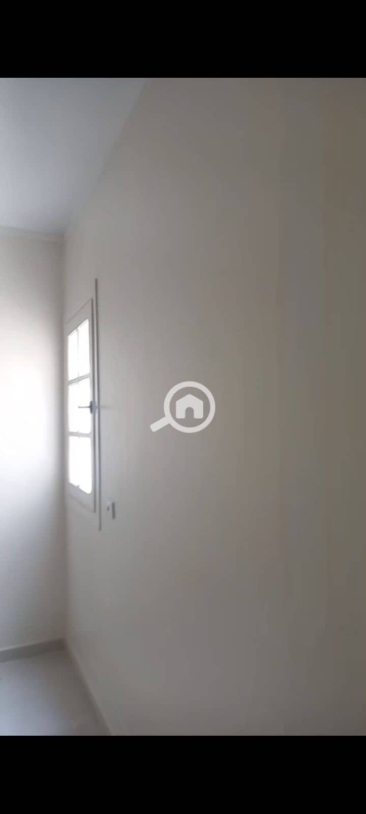 8 1000110441. jpg