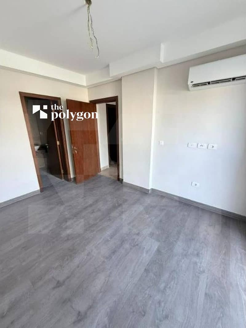 10 10. jpg