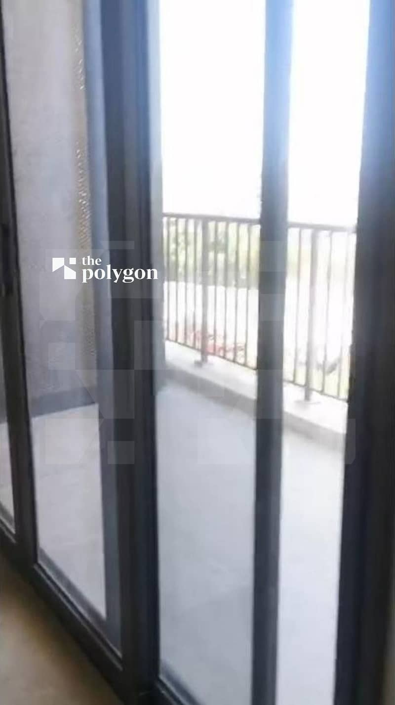 3 03. jpg