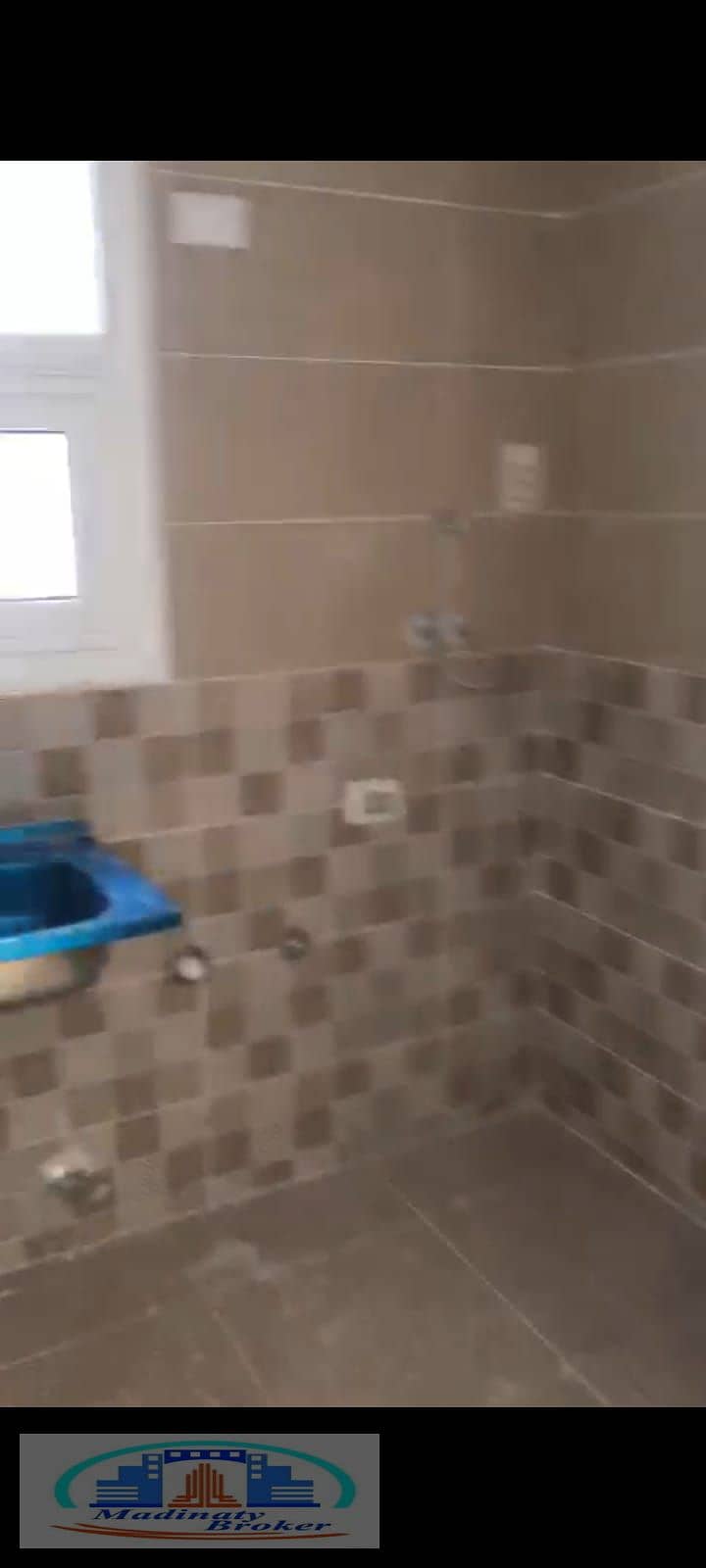 4 2103. jpeg