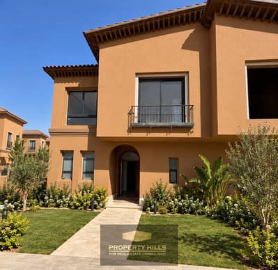 3 Bedroom Townhouse for Sale in Sheikh Zayed, Giza - 18BB02A9-6446-4B24-AAE1-5C3FC11EB3E0. png 3 Bedroom Townhouse for Sale in Sheikh Zayed, Giza - 18BB02A9-6446-4B24-AAE1-5C3FC11EB3E0. png