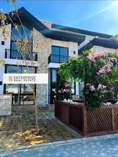 3 Bedroom Townhouse for Sale in Mostakbal City, Cairo - 480529415_2613874658806477_6686843784740364842_n. jpg