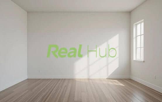 2 empty-room-with-white-walls-photo. jpg