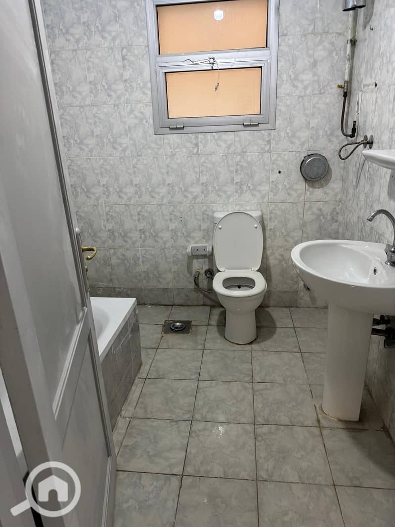 7 6. jpg