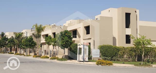 3 Bedroom Villa for Sale in 6th of October, Giza - The Crown 5. jpg 3 Bedroom Villa for Sale in 6th of October, Giza - The Crown 5. jpg