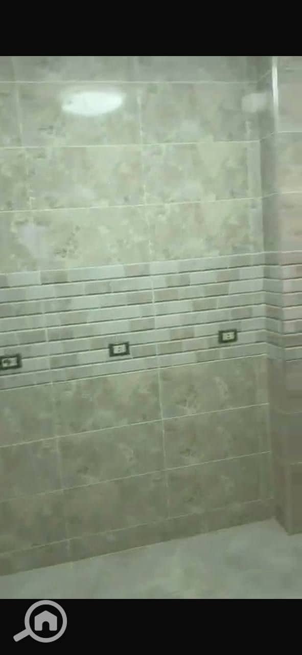 3 5940604258103266939_121. jpg