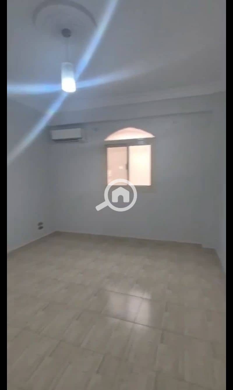 9 38185. png