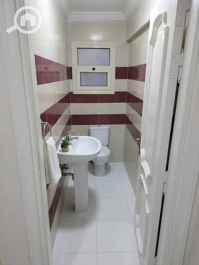 3 Bedroom Apartment for Sale in Gianaclis, Alexandria - 843509694_122230336562321710_6483983768593168338_n. jpg 3 Bedroom Apartment for Sale in Gianaclis, Alexandria - 843509694_122230336562321710_6483983768593168338_n. jpg