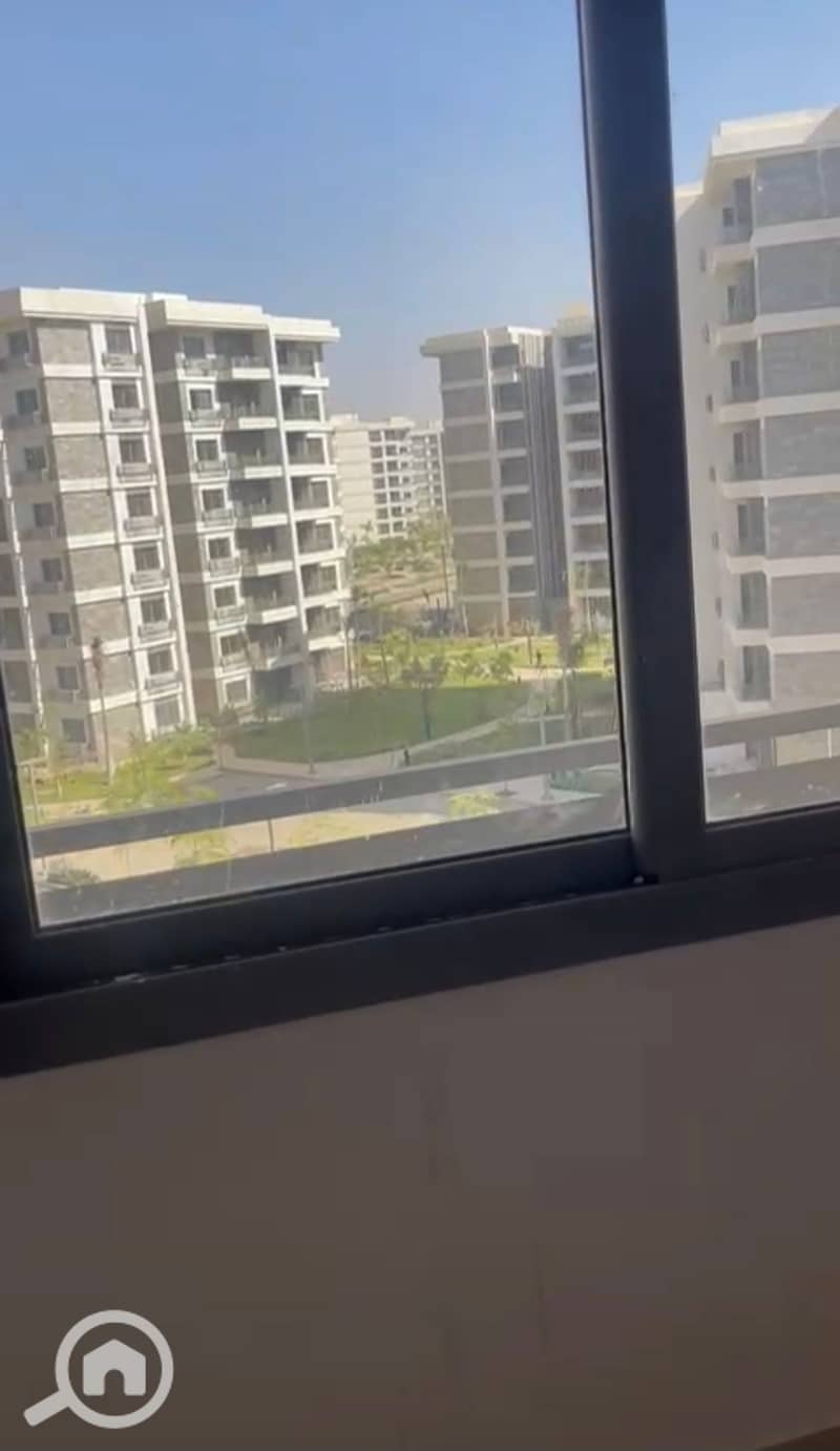 6 168843. jpg