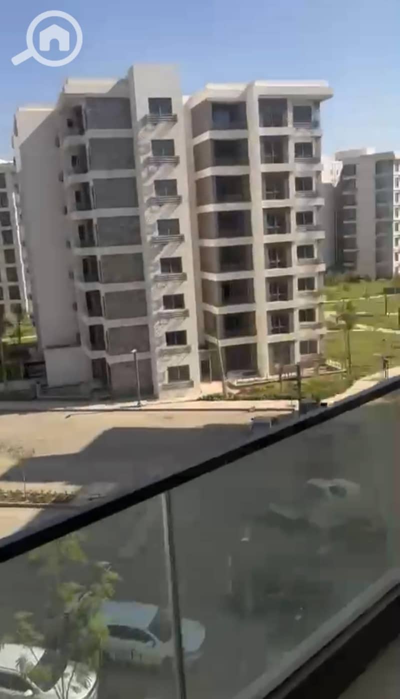 8 168837. jpg