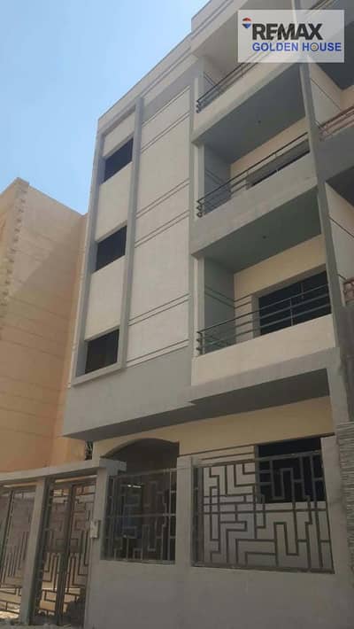 عقار سكني آخر 10+ غرف نوم للبيع في مدينة الشروق، القاهرة - 1000361900. jpg عقار سكني آخر 10+ غرف نوم للبيع في مدينة الشروق، القاهرة - 1000361900. jpg