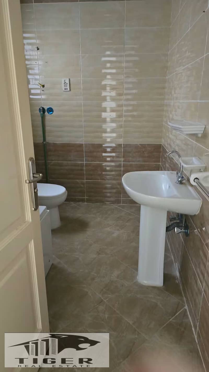 4 1003404423. jpg
