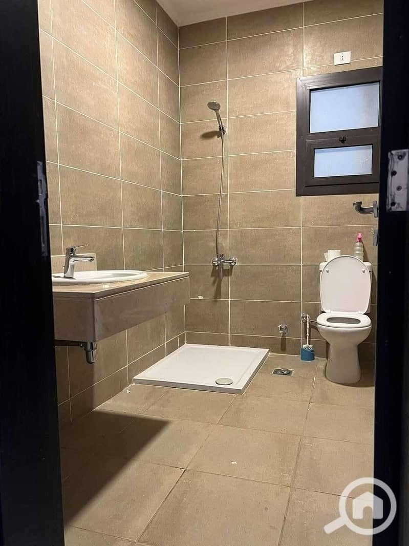 8 838194690_1831278081207409_8315157791678624582_n. jpg