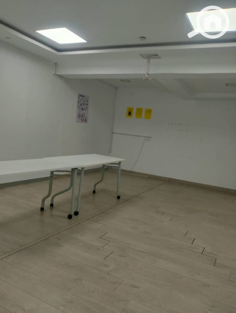 6 49185. jpg