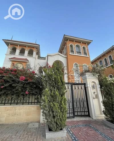 5 Bedroom Villa for Sale in New Cairo, Cairo - df8fec42-035f-4f0c-866e-fdd1daba356a. jpg