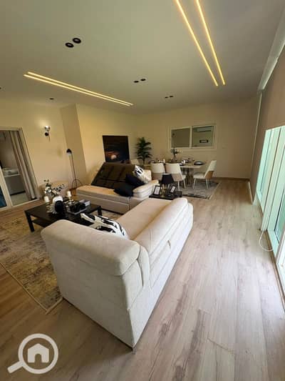 2 Bedroom Flat for Sale in Heliopolis, Cairo - IMG-20260607-WA0021. jpg