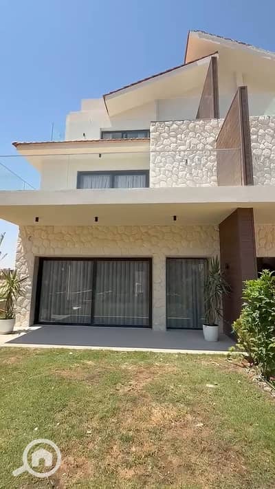 3 Bedroom Twin House for Sale in Hurghada, Red Sea - WhatsApp Image 2026-10-13 at 14.00. 30 (5). jpeg 3 Bedroom Twin House for Sale in Hurghada, Red Sea - WhatsApp Image 2026-10-13 at 14.00. 30 (5). jpeg