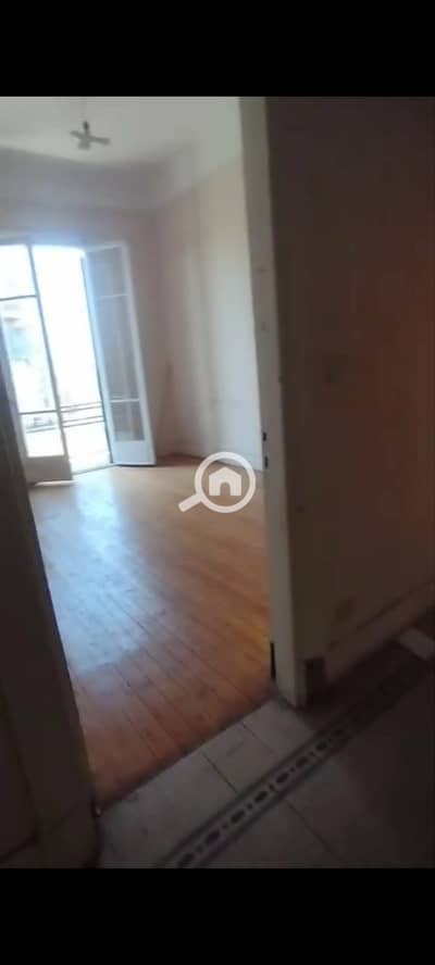 Office for Rent in Abdeen, Cairo - 1468189e-a781-4852-8893-4d031029a56a. jpg
