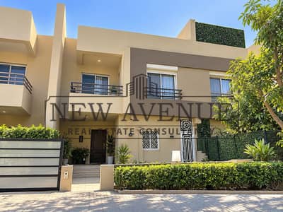 6 Bedroom Twin House for Sale in New Cairo, Cairo - 1B42B569-21B4-49E5-8EAF-719A95F3FF3D. png 6 Bedroom Twin House for Sale in New Cairo, Cairo - 1B42B569-21B4-49E5-8EAF-719A95F3FF3D. png
