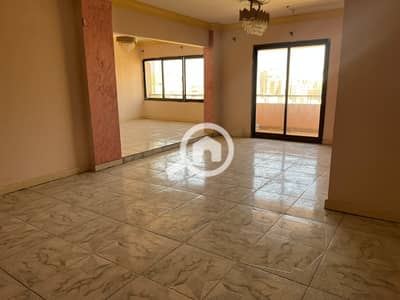 2 Bedroom Apartment for Sale in Heliopolis, Cairo - WhatsApp Image 2026-10-13 at 10.43. 27 AM. jpeg 2 Bedroom Apartment for Sale in Heliopolis, Cairo - WhatsApp Image 2026-10-13 at 10.43. 27 AM. jpeg