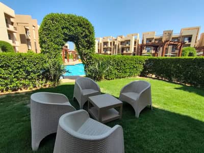 2 Bedroom Chalet for Sale in Ain Sukhna, Suez - amazing ground Chalet direct to swimming pool