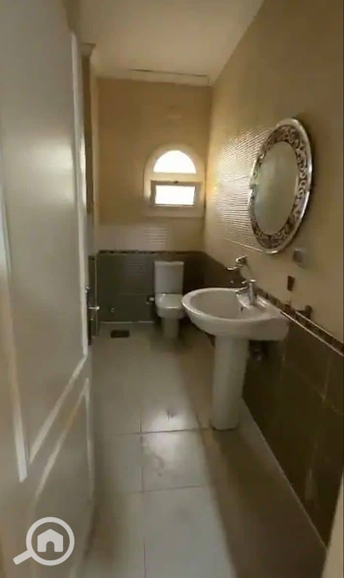 2 612412. jpg