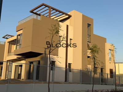 4 Bedroom Villa for Sale in 6th of October, Giza - WhatsApp Image 2026-10-12 at 5.46. 35 PM (2). jpeg