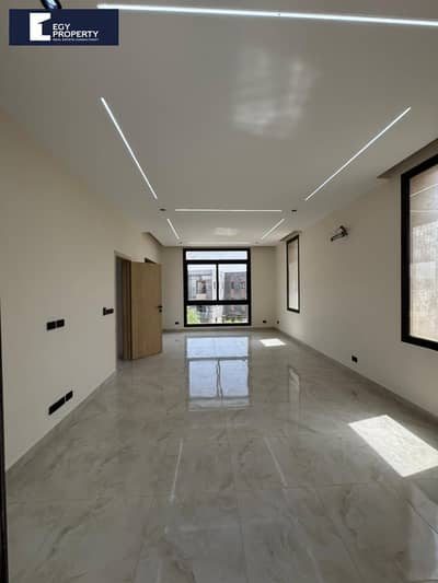 5 Bedroom Townhouse for Rent in New Cairo, Cairo - _files_IMG-20260910-WA0031. jpg
