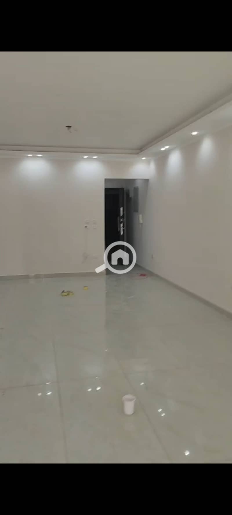 18 1001404825. jpg