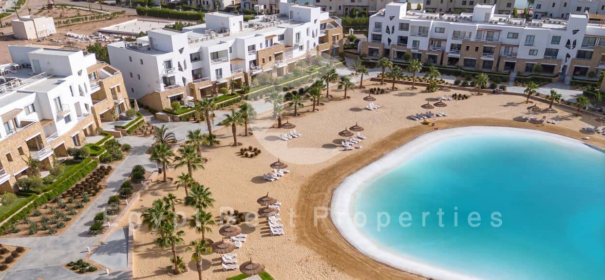 6 swanlakegouna. JPG