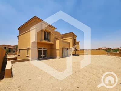 6 Bedroom Villa for Sale in Sheikh Zayed, Giza - Royal Meadows Arco 1. jpeg 6 Bedroom Villa for Sale in Sheikh Zayed, Giza - Royal Meadows Arco 1. jpeg