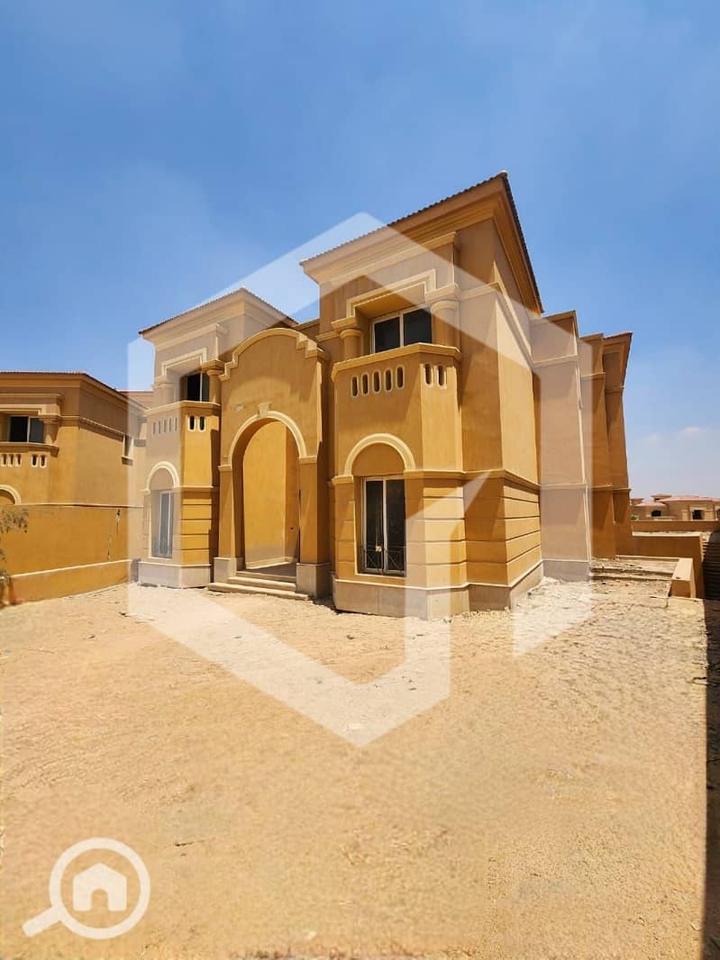 5 Royal Meadows Arco 5. jpeg