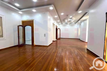 مکتب  للايجار في محطة الرمل، الإسكندرية - WhatsApp Image 2026-10-07 at 12.34. 29 (2). jpg