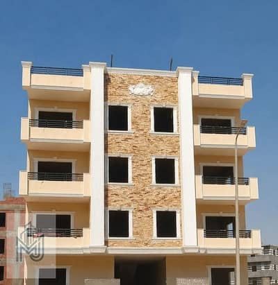 3 Bedroom Flat for Sale in 6th of October, Giza - 1001281653. jpg