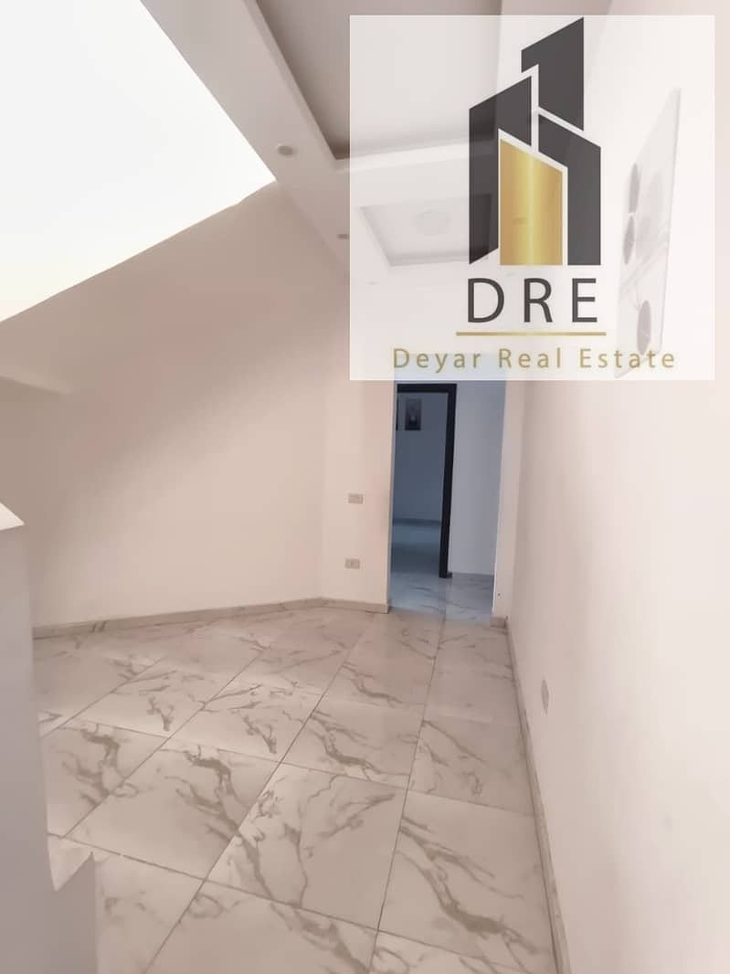 38 WhatsApp Image 2026-10-05 at 14.54. 25. jpeg