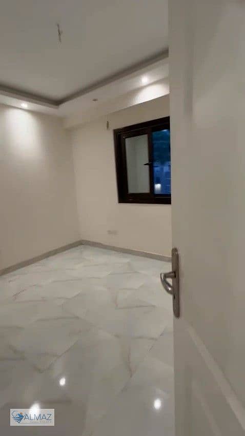 5 WhatsApp Image 2026-10-14 at 12.15. 29 PM (2). jpeg