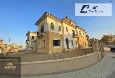 5 Bedroom Villa for Sale in New Cairo, Cairo - 829507764_122230455374537838_83279096939425333_n. jpg