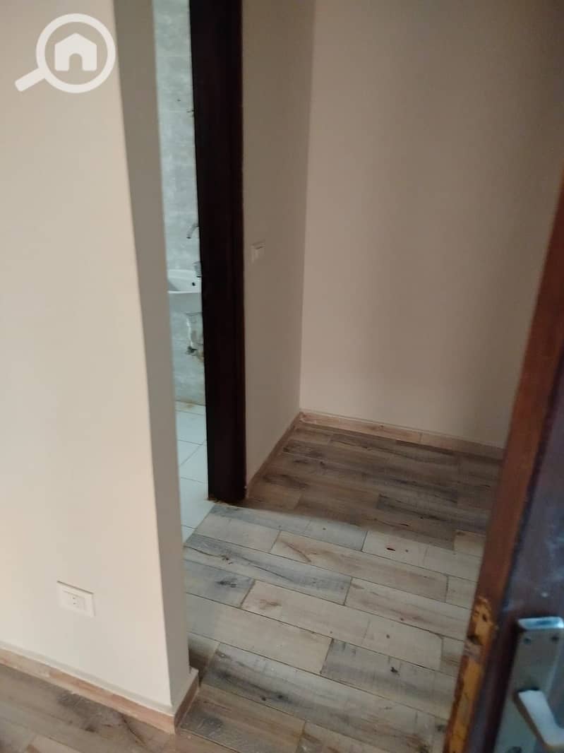 7 1000696139. jpg