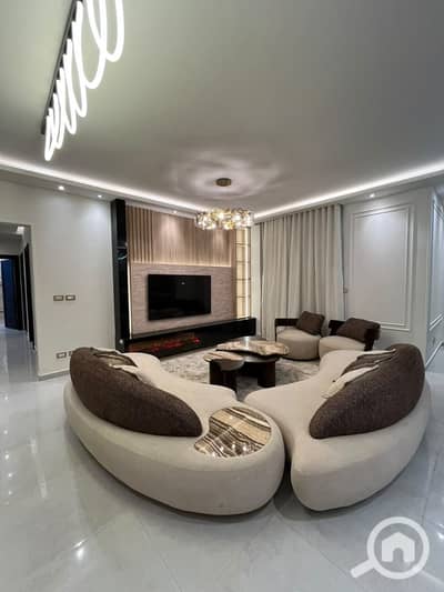 شقة 3 غرف نوم للايجار في القاهرة الجديدة، القاهرة - WhatsApp Image 2026-10-14 at 12.27. 45 PM. jpeg