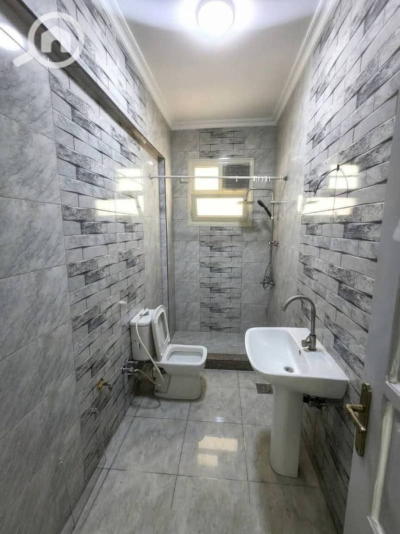 9 1000214118. jpg