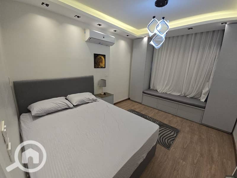 3 1000991097. jpg