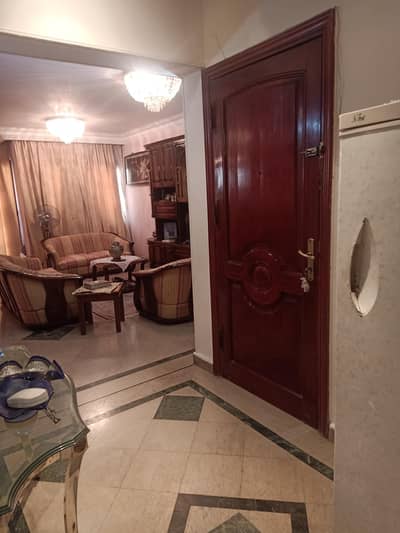 3 Bedroom Apartment for Sale in Nasr City, Cairo - شقه سوبر لوكس للجادين مدينه نصر