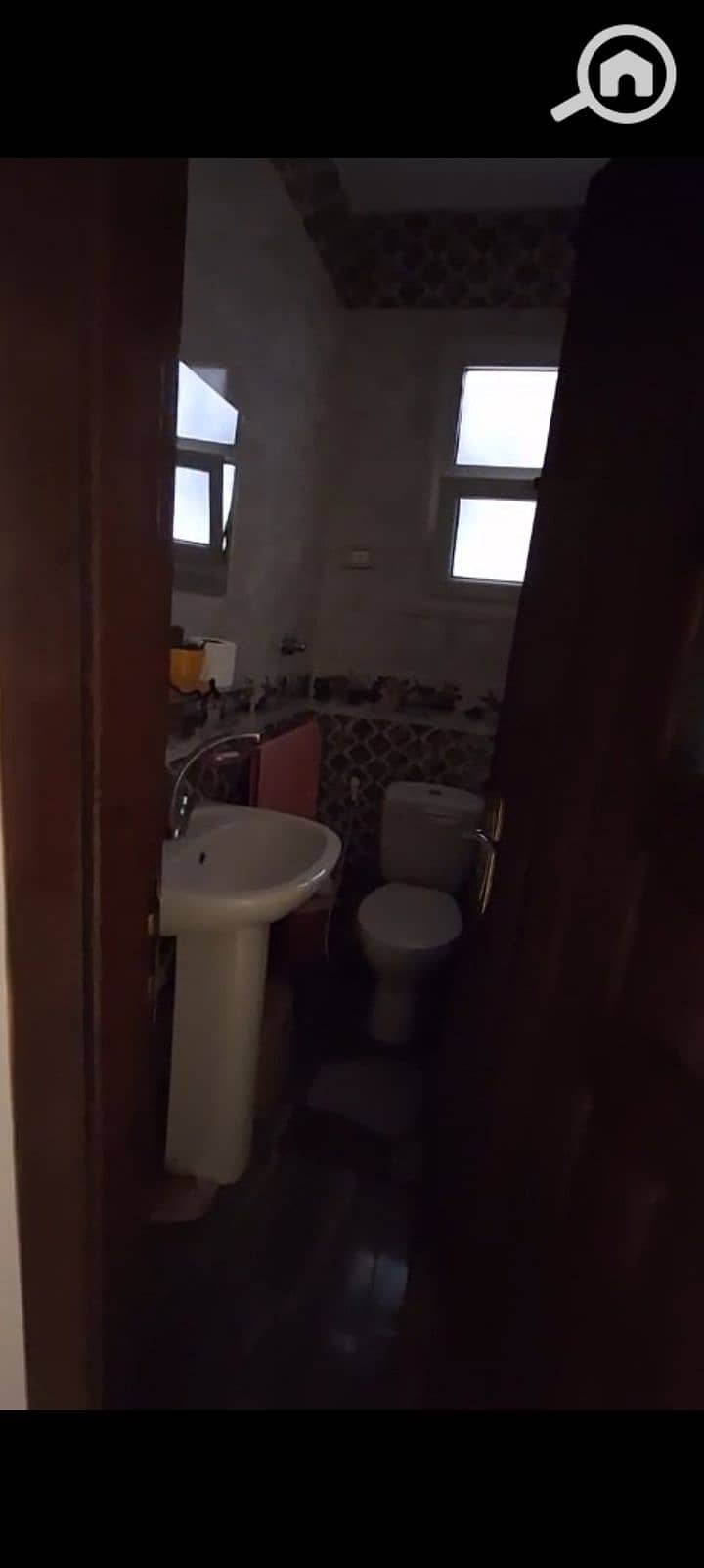 8 1000377972. jpg