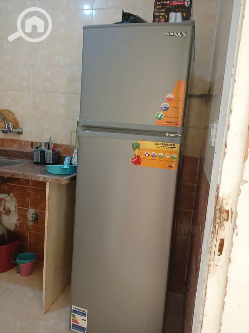 8 1000420811. jpg