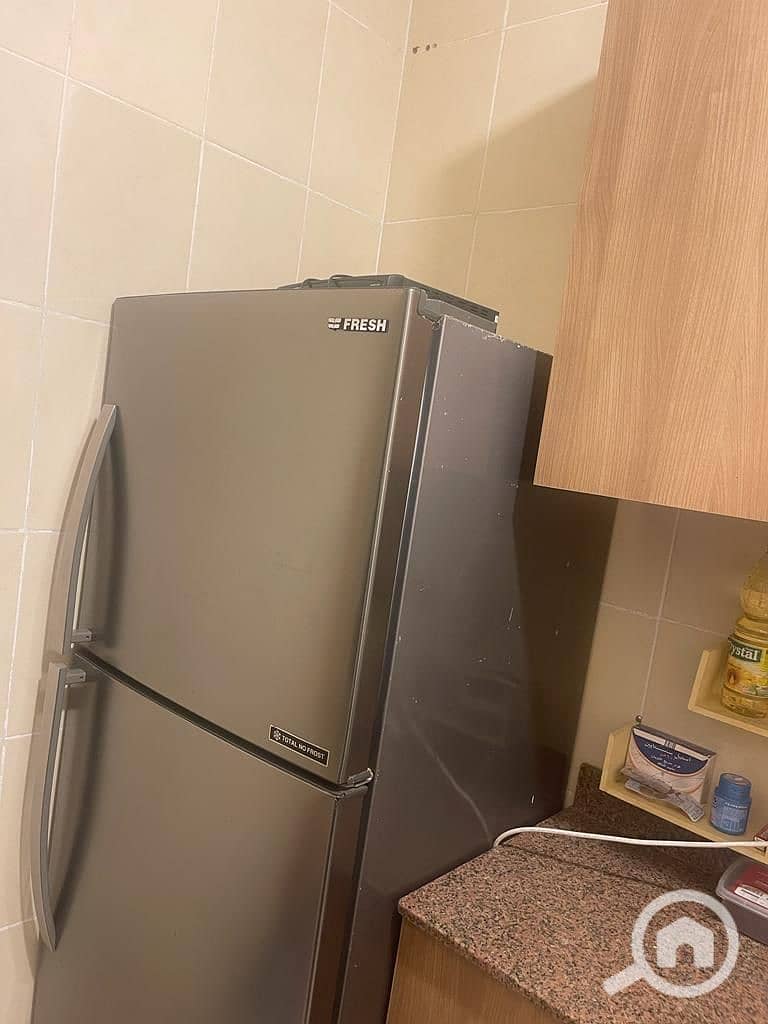 4 1000207749. jpg