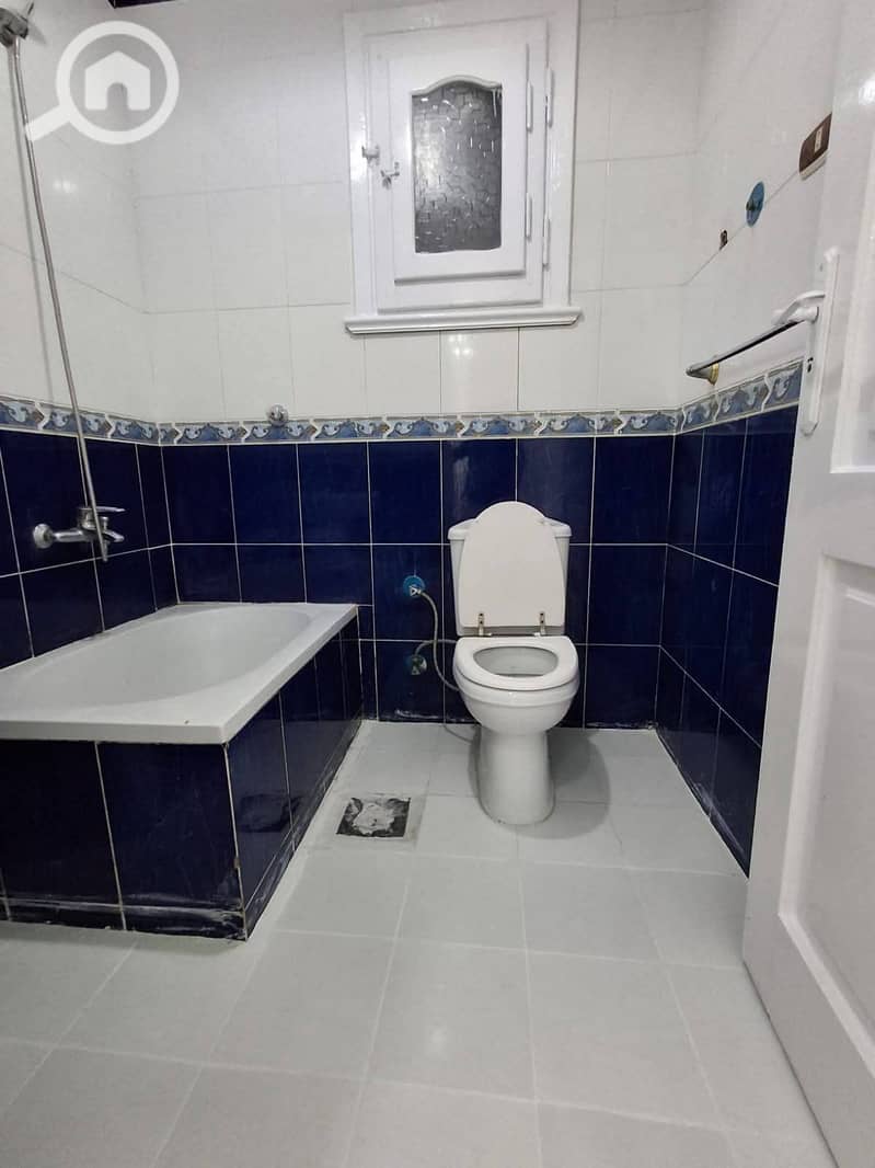 9 1000531816. jpg